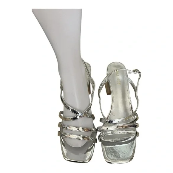 Sexrosly Silver Strappy Block Heel Sandals NWOT - Picture 2 of 5